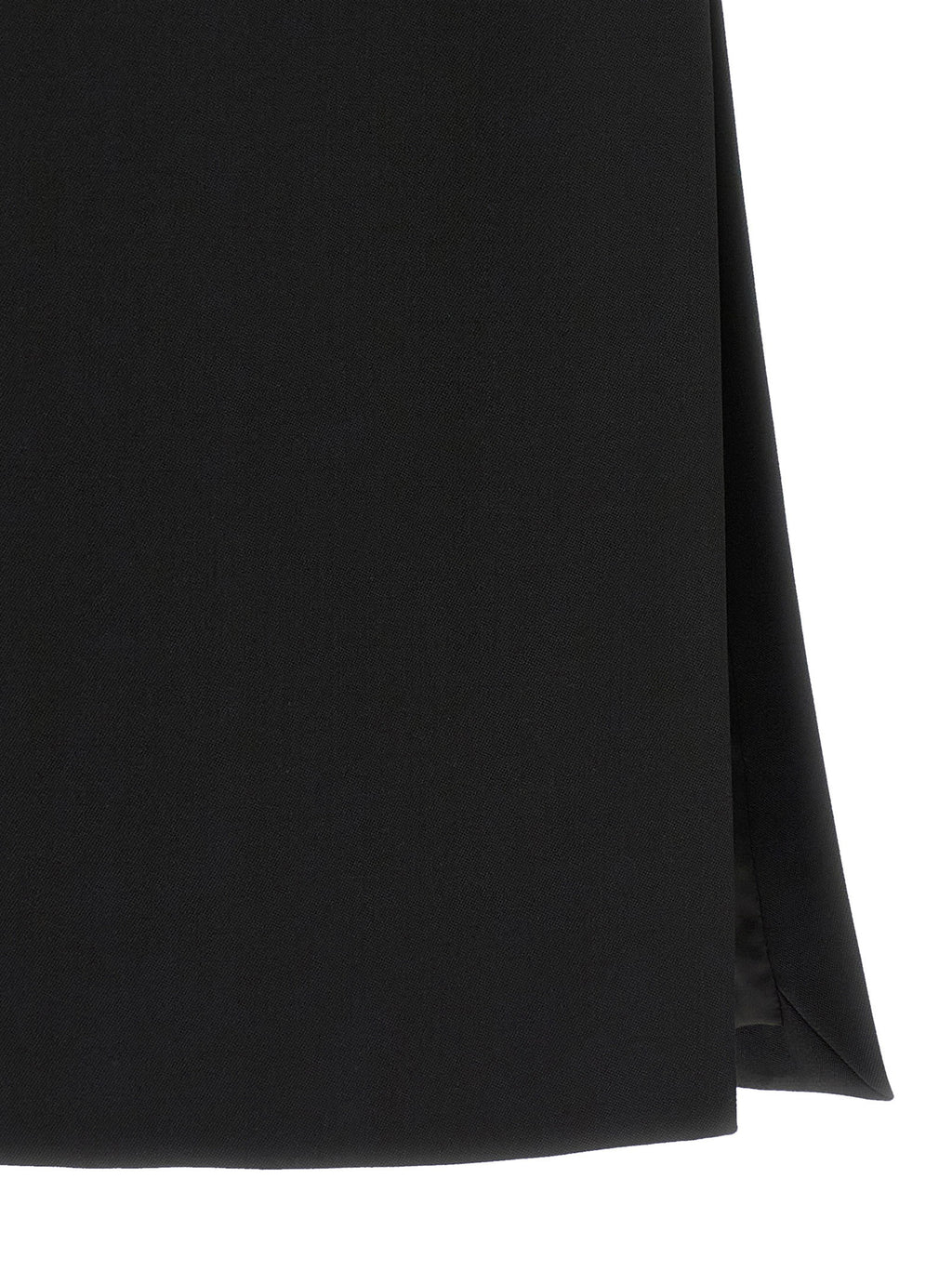 Fendi Skirt Of Sartorial Inspiration